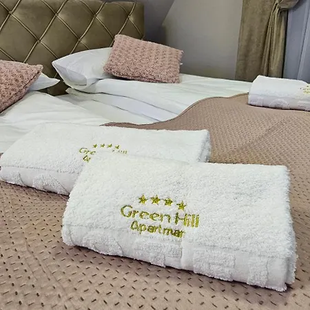 Hill Isidorovic Ll Apartament