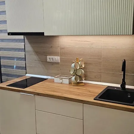 Hill Isidorovic Ll * Divčibare