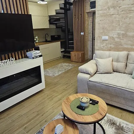 Apartament Hill Isidorovic Ll