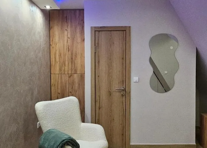 Appartement Hill Isidorovic Ll